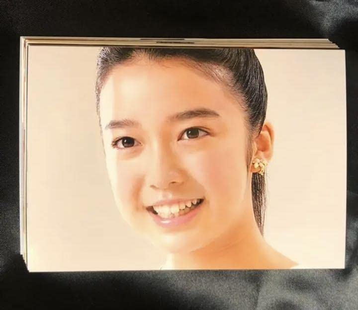 Amazon.co.jp: 上白石萌音 写真 30枚セット L判 グラビア : おもちゃ